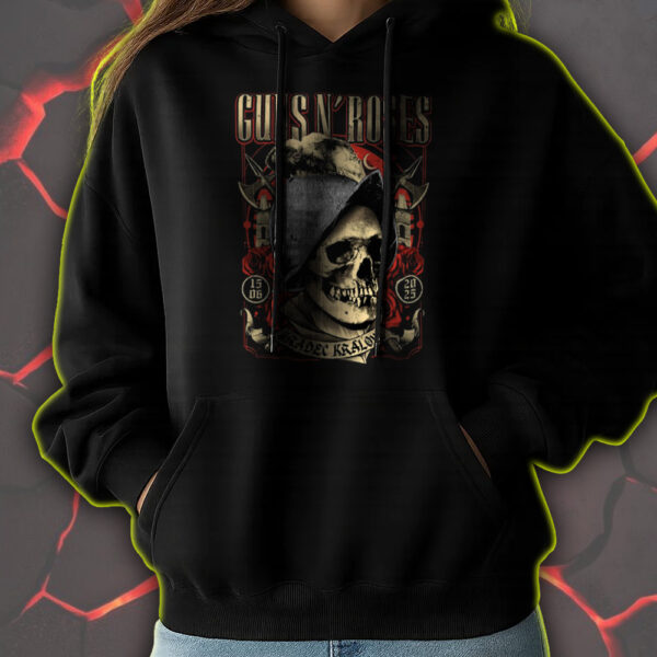 Guns N' Roses Hradec Králové Hoodie – 2025 World Tour – Gothic Skull Poster Art – June 15 Concert Drop - Image 4